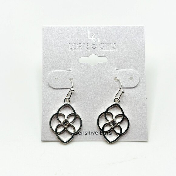 Lori’s Gifts Silver Tone Dangle Earrings Open Floral Drop Sensitive Ears Jewelry - Picture 1 of 3